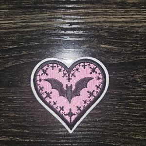 50% Off 2 Items!🌺 Lot B-A Pink Heart Bat Patch #1
